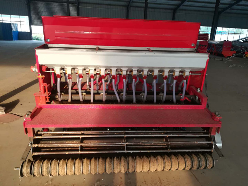 ���a����
